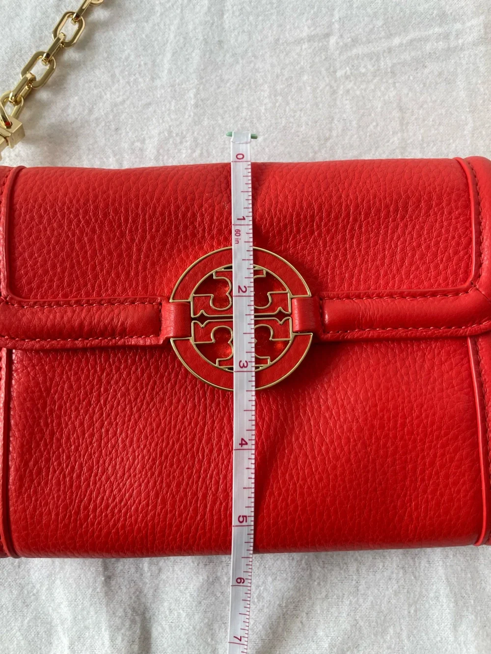 Tory Burch Red Shoulder Bag Logo Pattern Gold Chain Strap Snap Closure